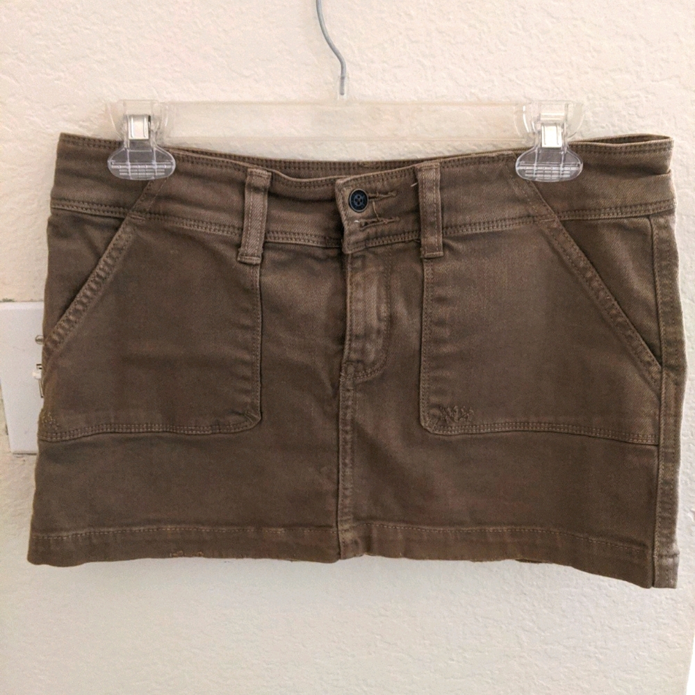 Army green Abercrombie & Fitch mini skirt size 4